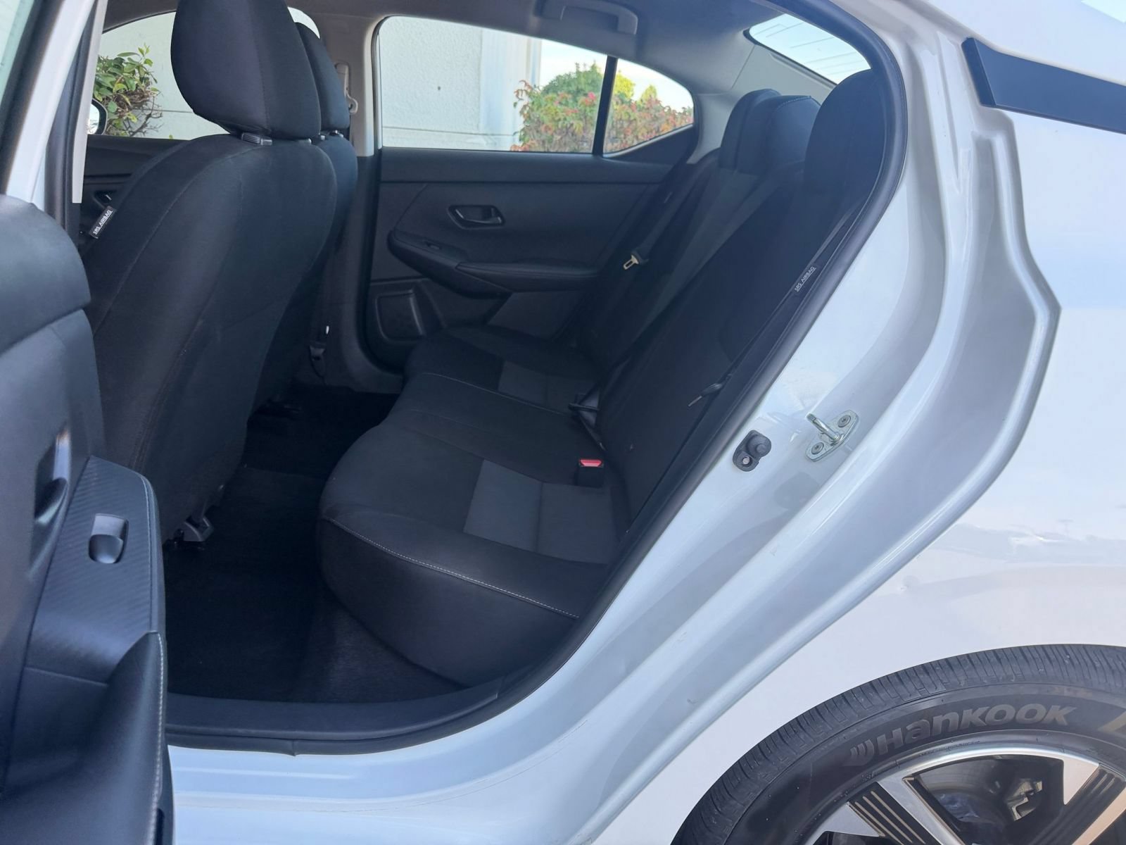 Used 2025 Nissan Sentra SV FWD image 37