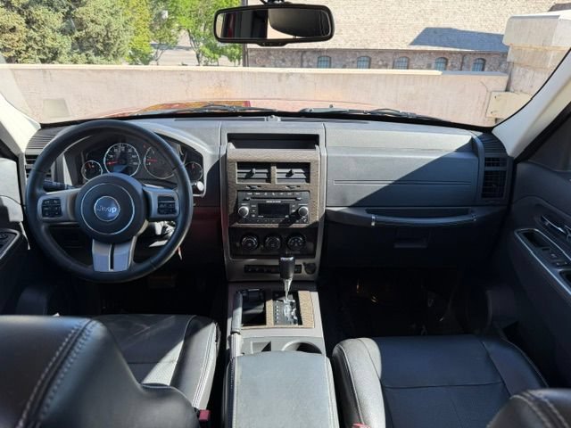 Used 2012 Jeep Liberty Limited Jet w/ Trailer Tow Class III Group AWD/4WD image 15