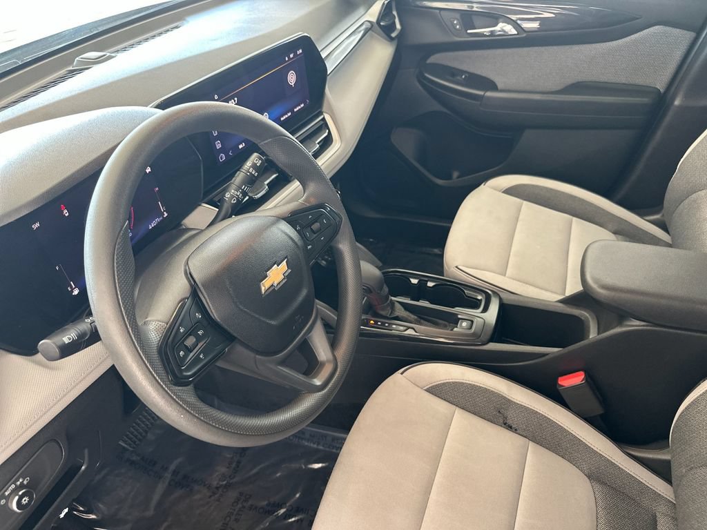 Used 2025 Chevrolet TrailBlazer LT FWD image 9
