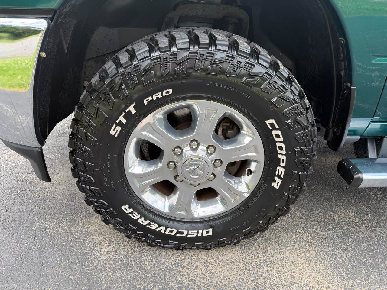 Used 2022 RAM 3500 Big Horn w/ Level A Equipment Group AWD/4WD image 22