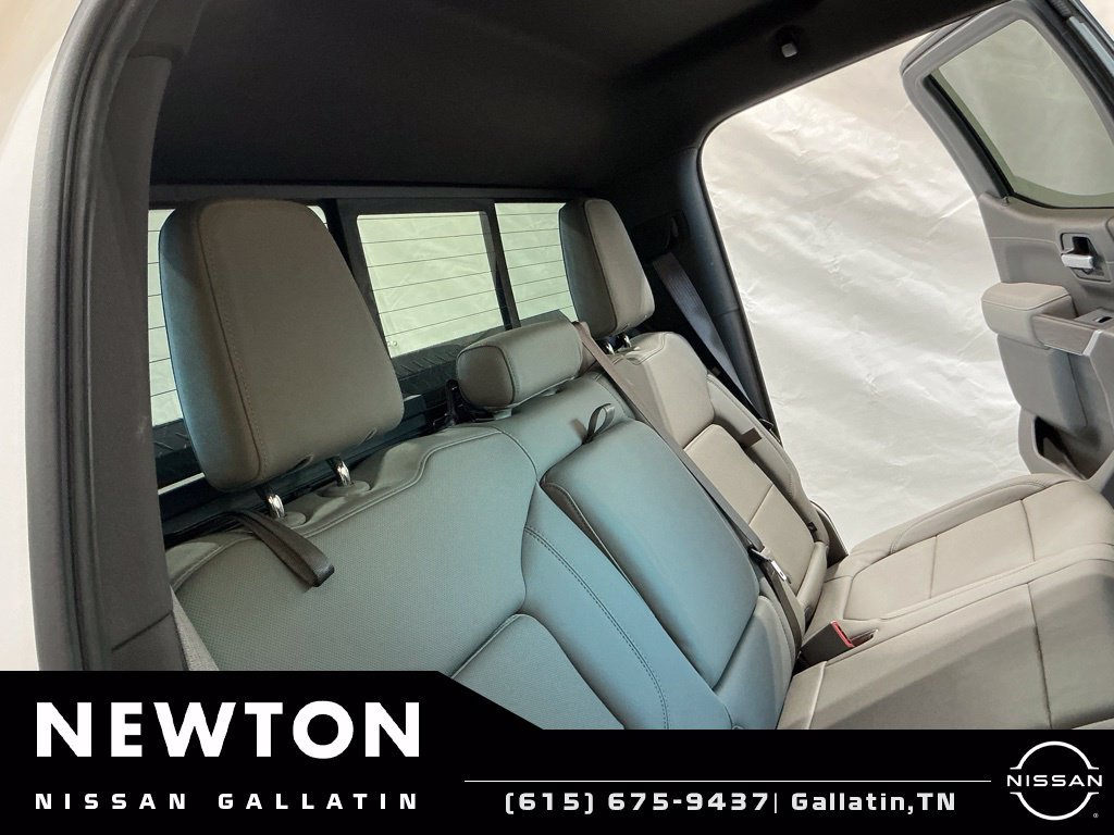 Used 2019 GMC Sierra 1500 SLT w/ SLT Premium Plus Package AWD/4WD image 31