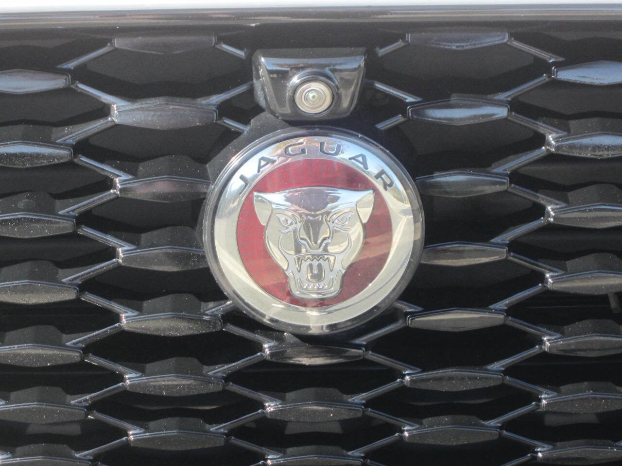 Used 2021 Jaguar E-PACE 300 Sport image 33