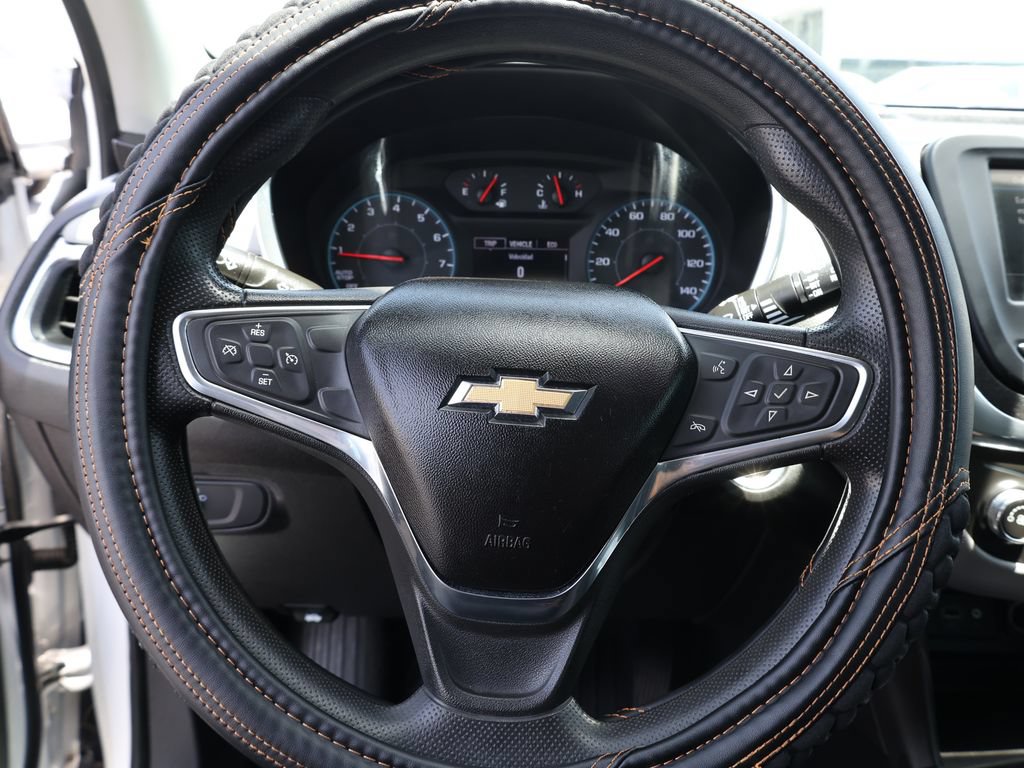 Used 2019 Chevrolet Equinox LS FWD image 29