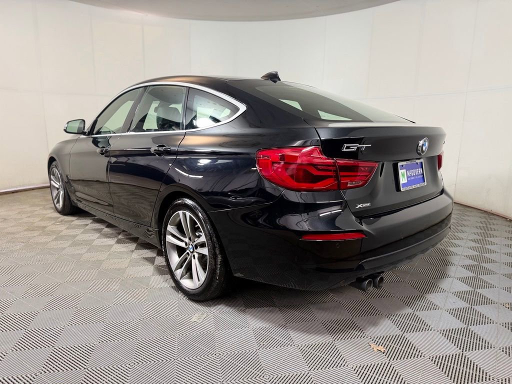 Used 2019 BMW 330i Gran Turismo xDrive image 4