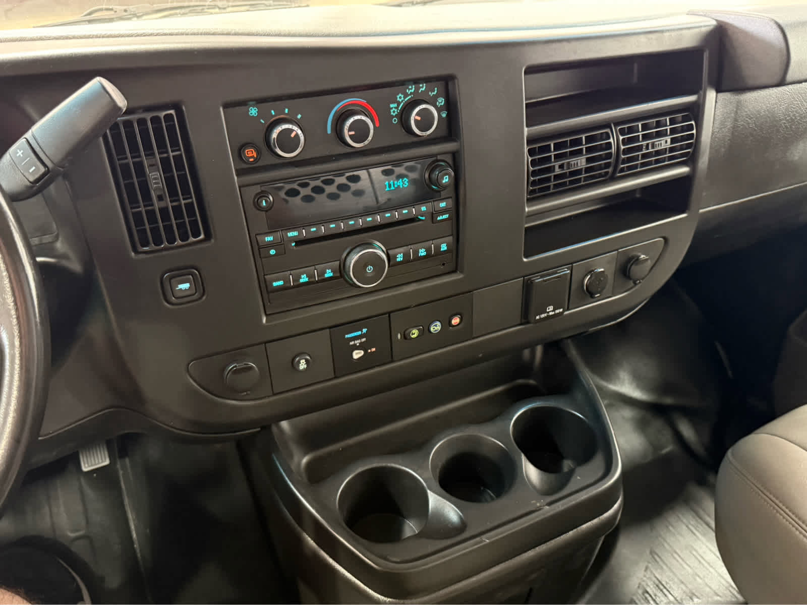 Used 2021 Chevrolet Express 2500 w/ Driver Convenience Package image 12