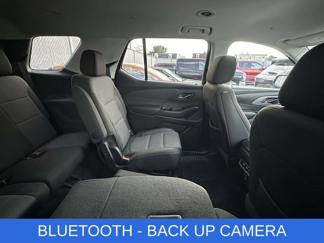 Used 2021 Chevrolet Traverse LT FWD image 3