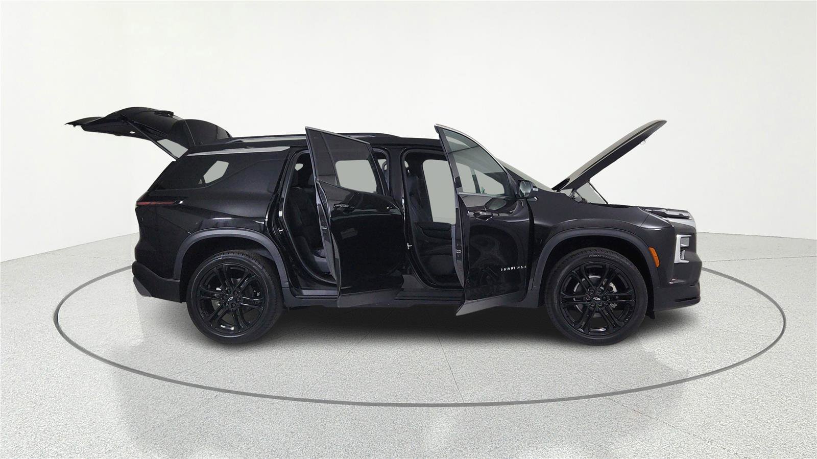 New 2026 Chevrolet Traverse LT image 8