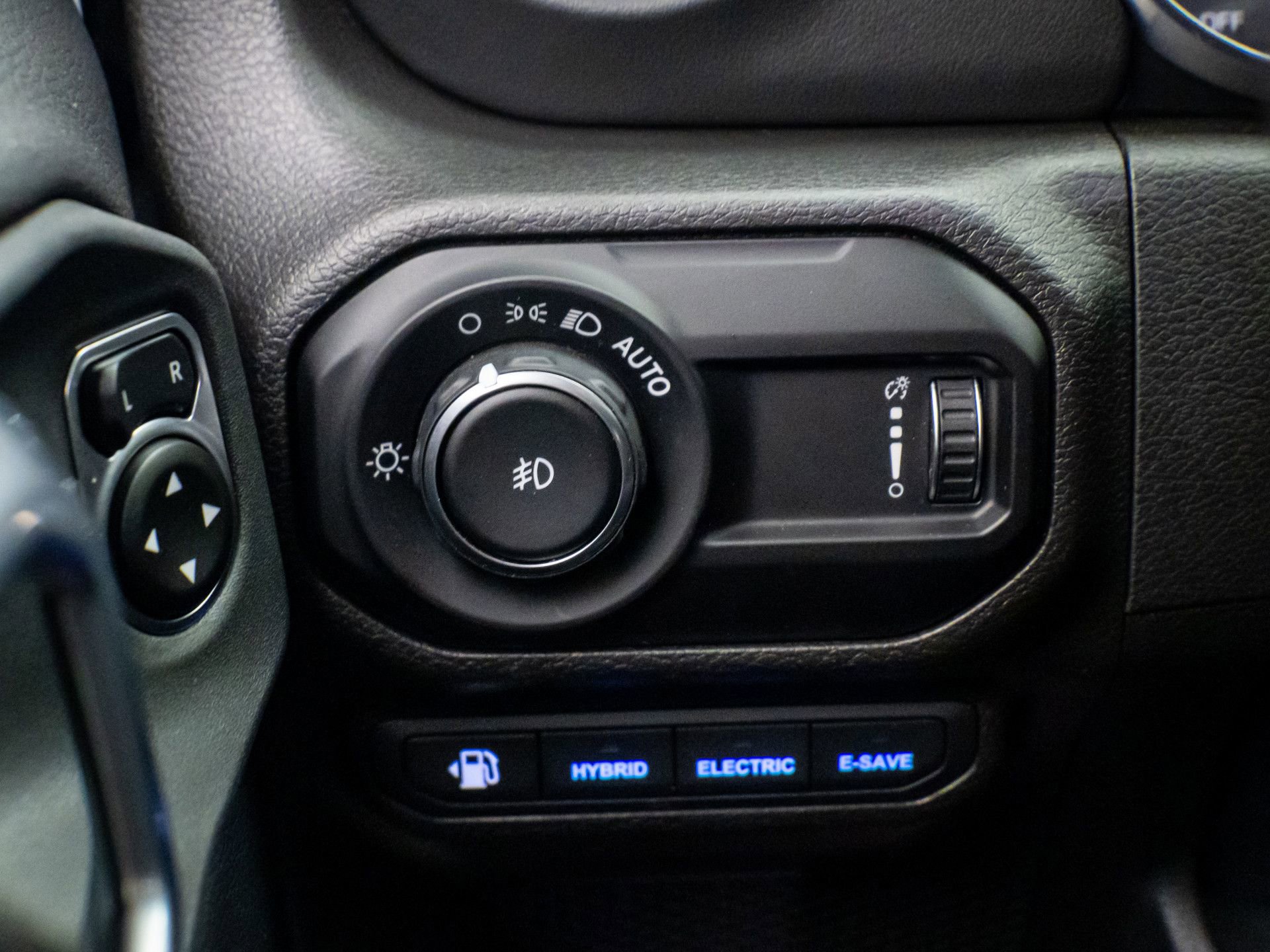 Used 2023 Jeep Wrangler Unlimited Rubicon 4xe w/ Cold Weather Group image 20