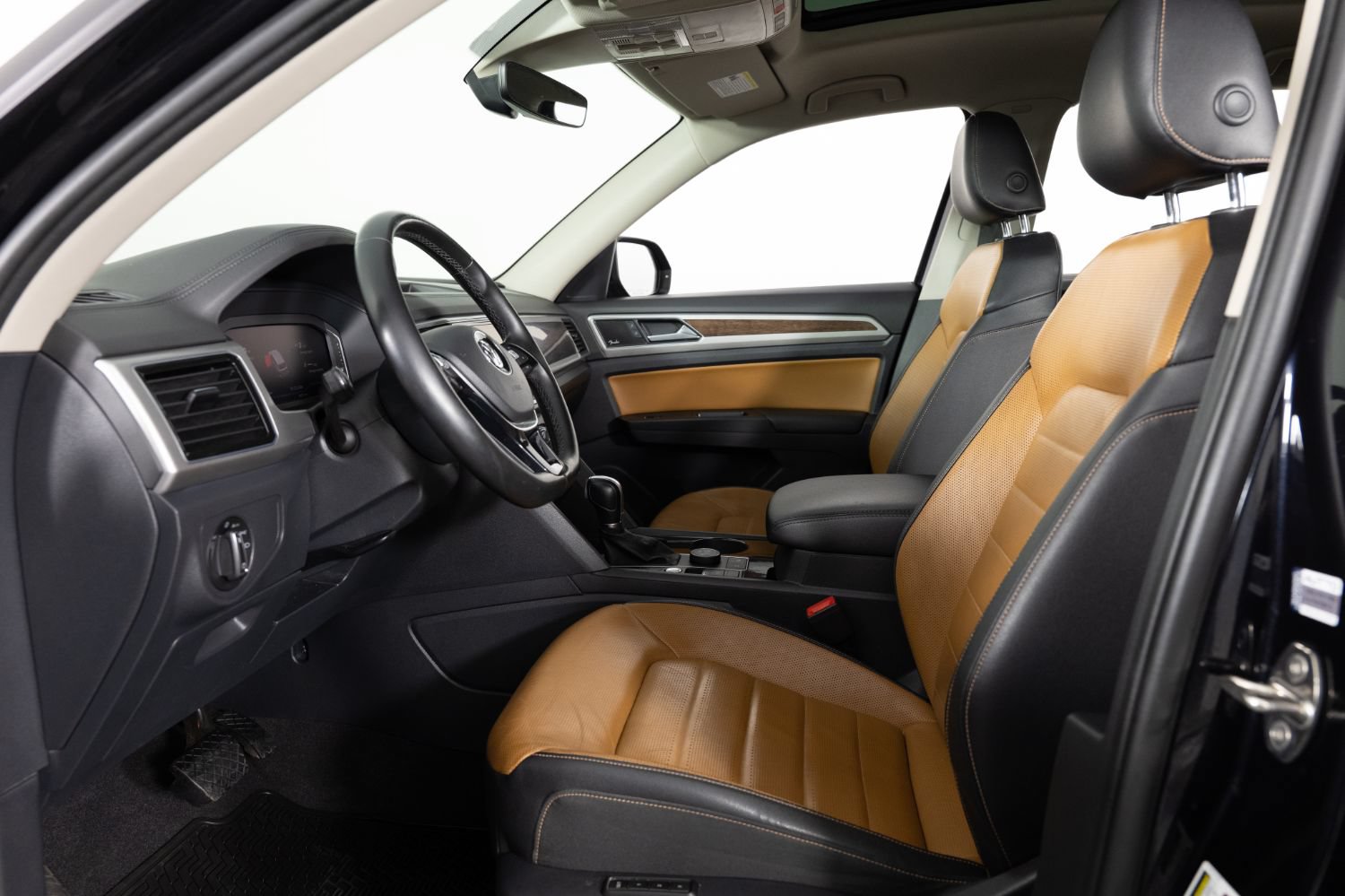 Used 2019 Volkswagen Atlas SEL Premium AWD/4WD image 15
