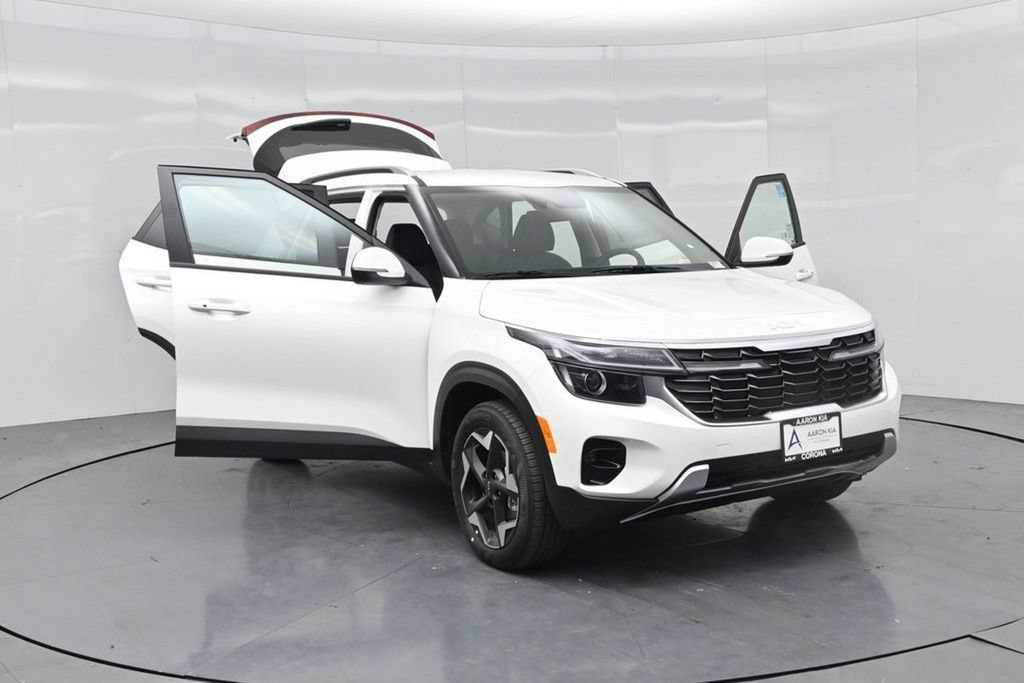 New 2026 Kia Seltos S FWD image 47