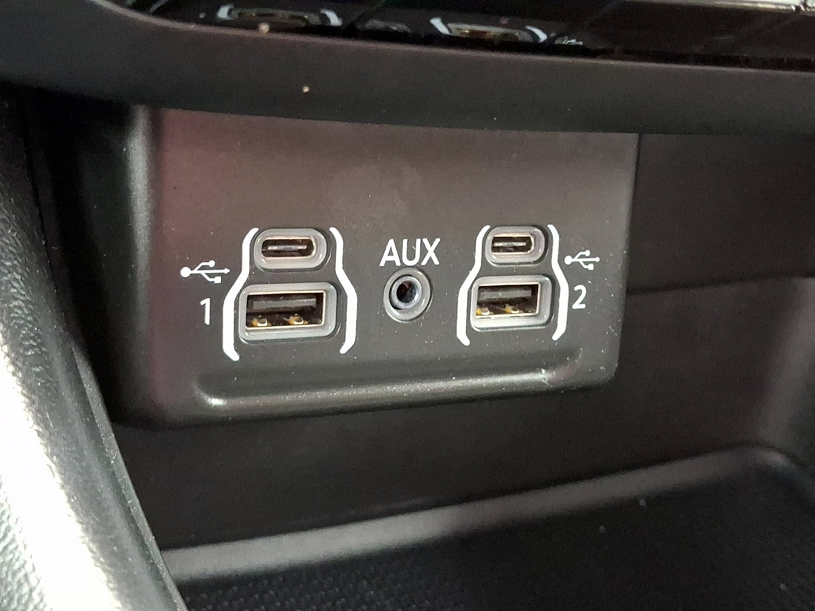 Used 2021 Dodge Durango SXT AWD/4WD image 27