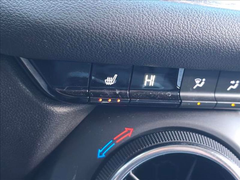 Certified 2023 Chevrolet Blazer LT w/ LPO, Black Grille Bar Package image 24