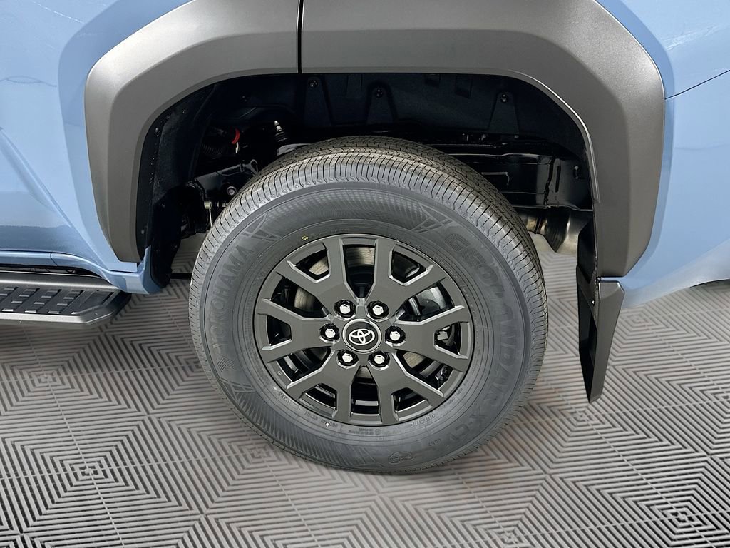 New 2026 Toyota 4Runner SR5 AWD/4WD image 15
