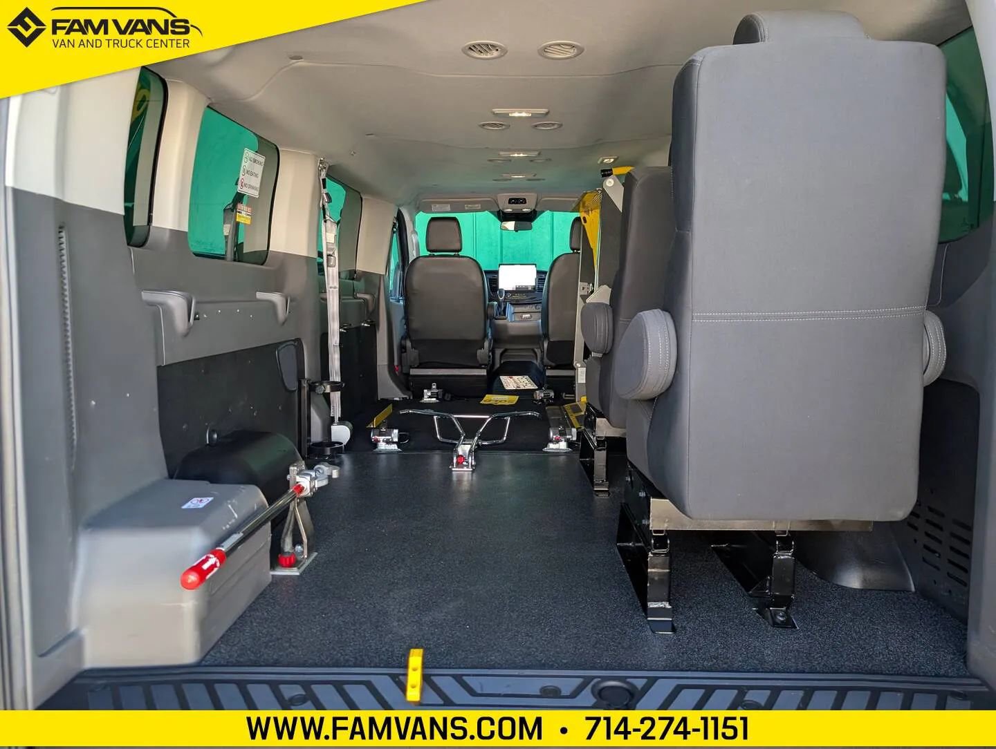 Used 2024 Ford Transit 350 XL RWD image 18
