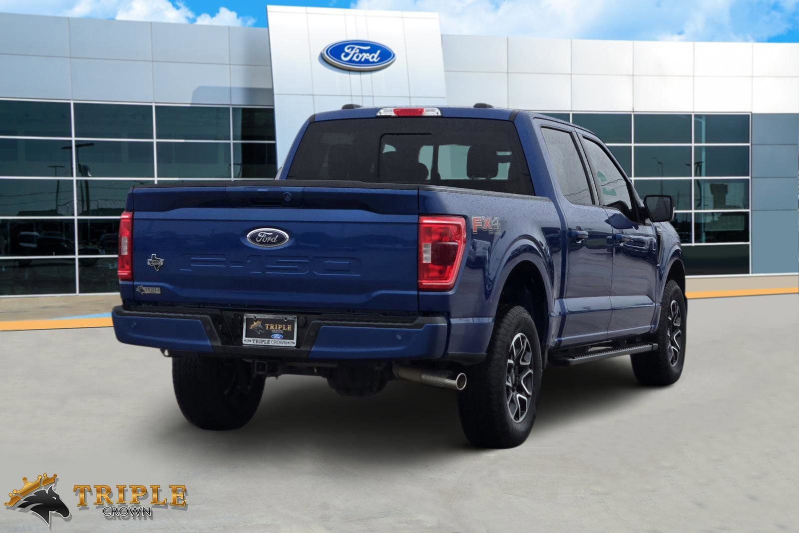 Used 2022 Ford F150 XLT w/ Equipment Group 302A High AWD/4WD image 5