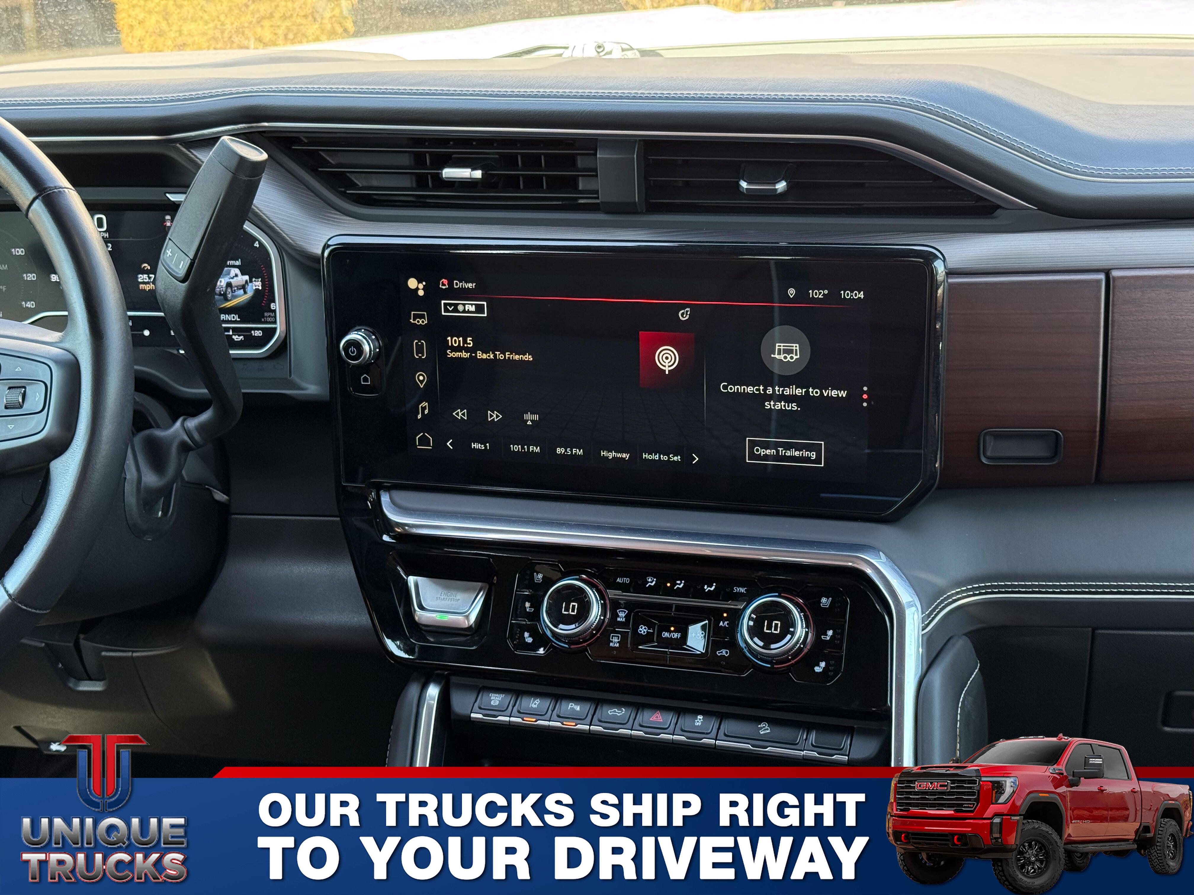 Used 2024 GMC Sierra 3500 Denali Ultimate AWD/4WD image 35