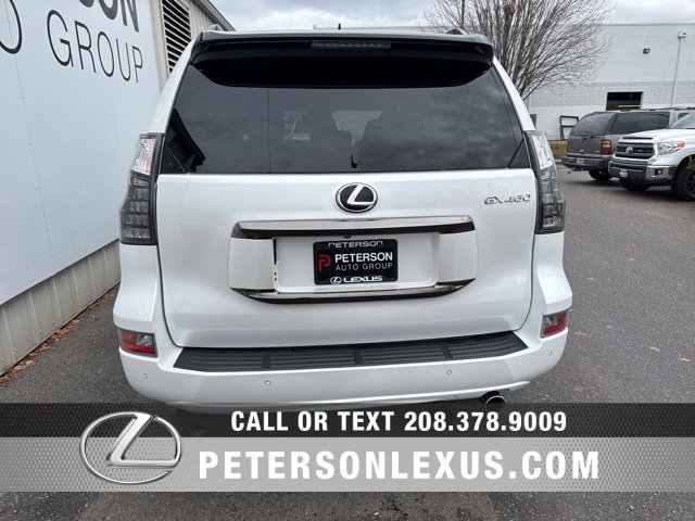 Used 2023 Lexus GX 460 image 4