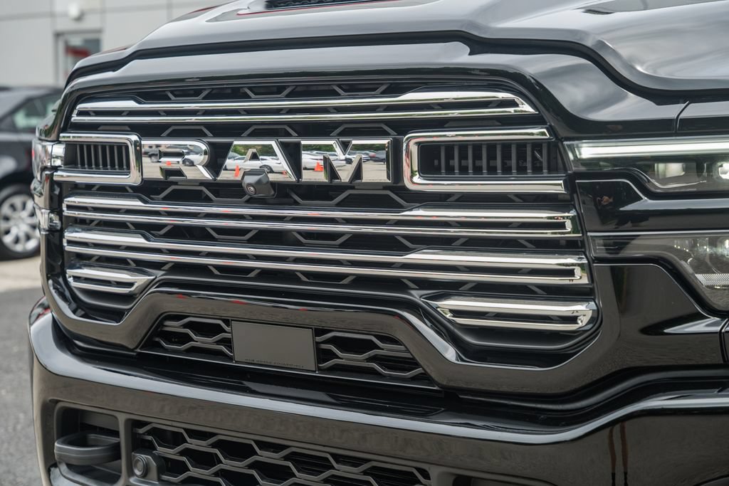 New 2026 RAM 2500 Laramie AWD/4WD image 12