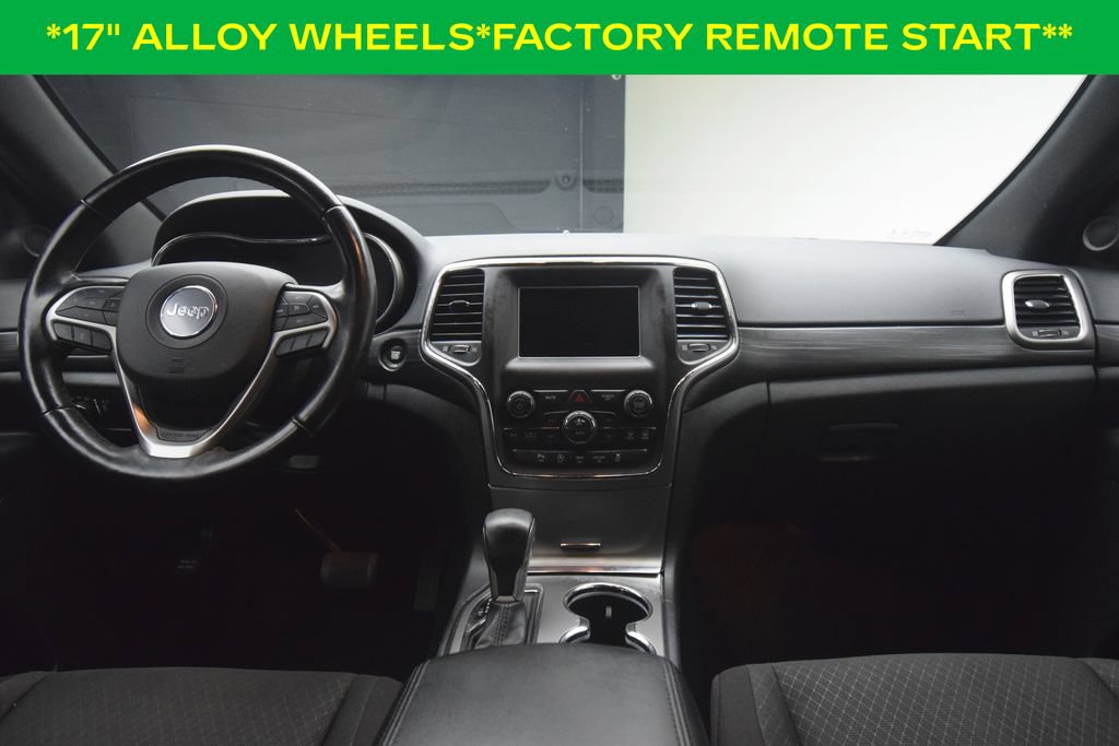 Used 2020 Jeep Grand Cherokee Laredo w/ Security & Convenience Group AWD/4WD image 4
