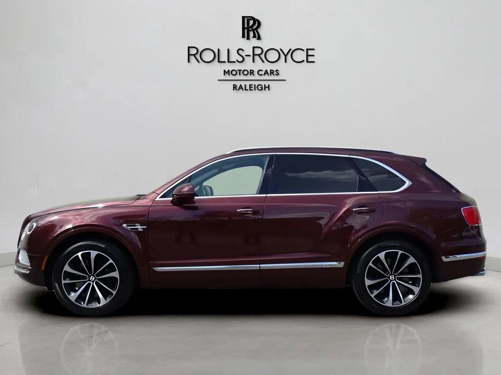 Used 2017 Bentley Bentayga AWD/4WD image 8