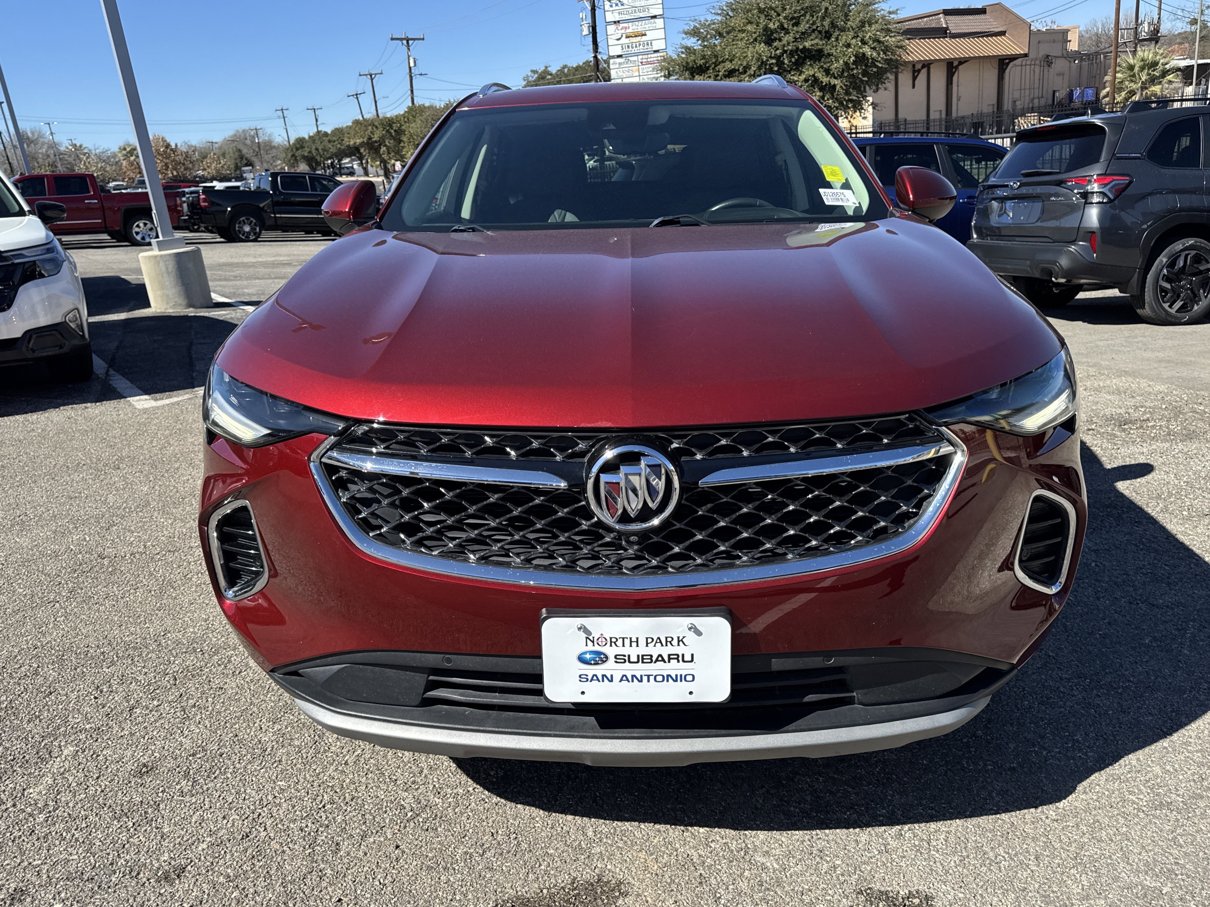 Used 2023 Buick Envision Avenir image 8