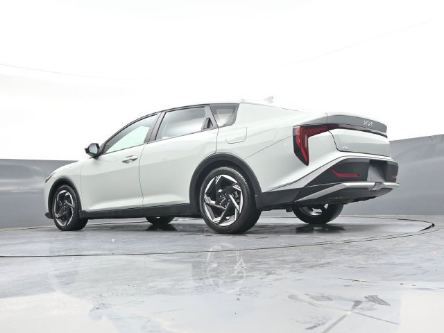 Used 2025 Kia K4 EX FWD image 35