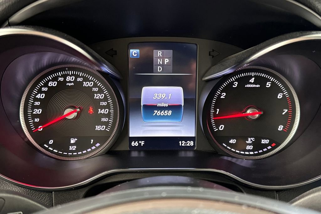 Certified 2017 Mercedes-Benz GLC 300 4MATIC image 32