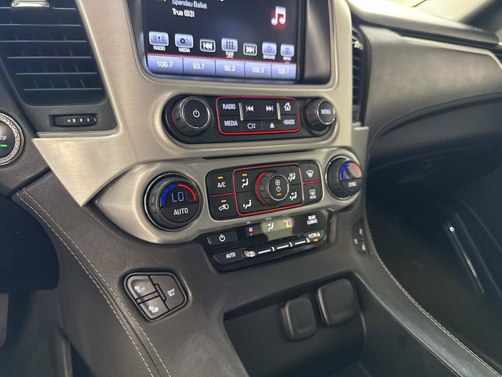 Used 2016 GMC Yukon SLT w/ Open Road Package RWD image 26