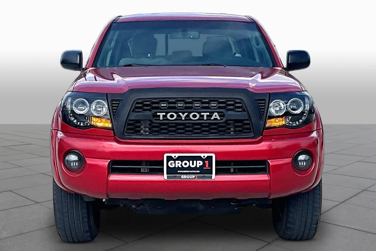 Used 2009 Toyota Tacoma PreRunner w/ SR5 Pkg #2 RWD image 3