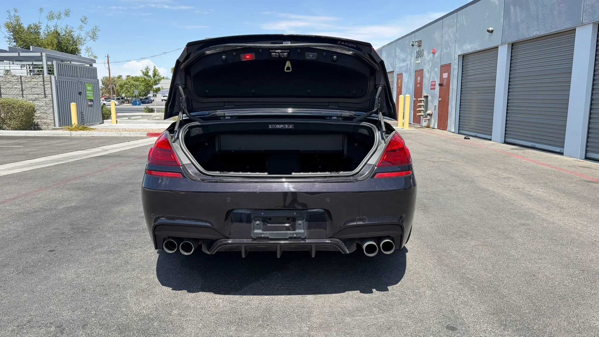 Used 2013 BMW M6 Convertible w/ Executive Pkg RWD image 11