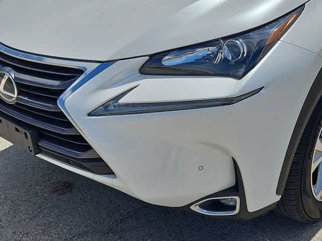 Used 2017 Lexus NX 200t FWD image 11