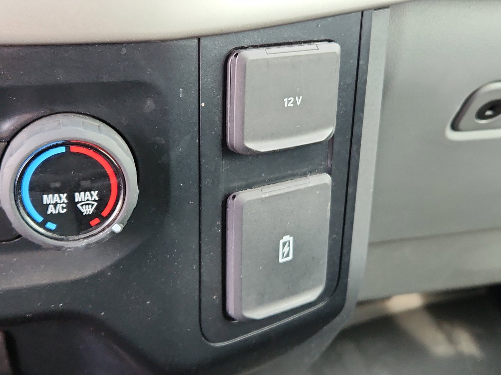 Used 2023 Ford F150 XLT image 20