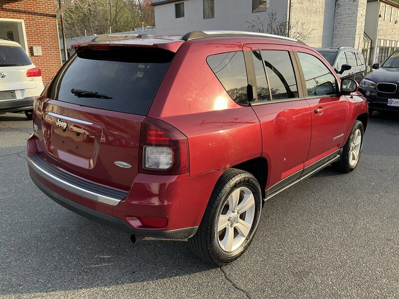 Used 2015 Jeep Compass High Altitude AWD/4WD image 5