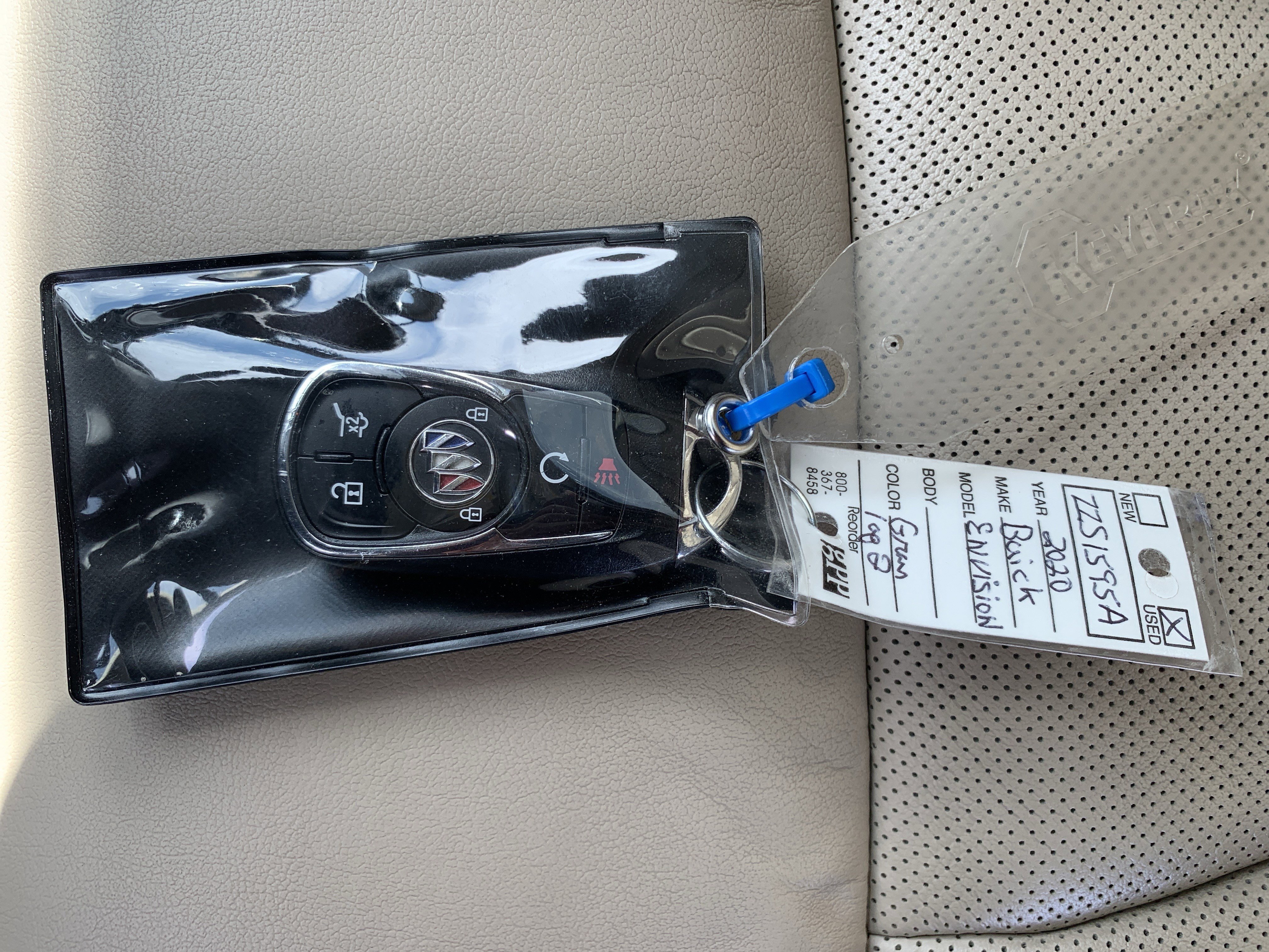 Used 2020 Buick Envision Premium w/ Driver Confidence Package image 37