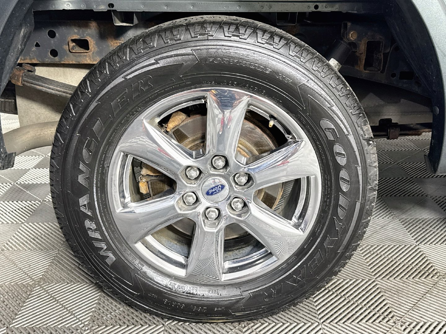 Used 2018 Ford F150 Lariat w/ Equipment Group 501A Mid RWD image 30
