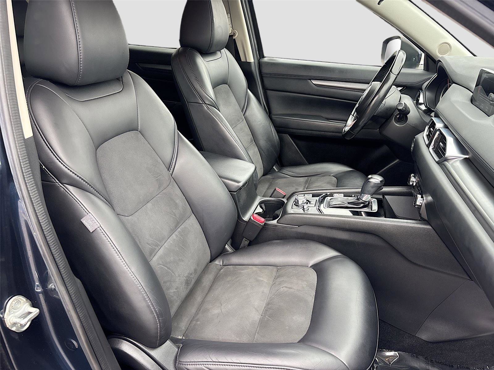 Used 2018 MAZDA CX-5 Touring image 29