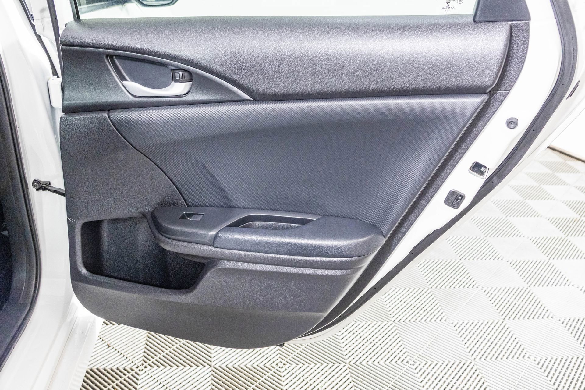 Used 2020 Honda Civic Sport image 40