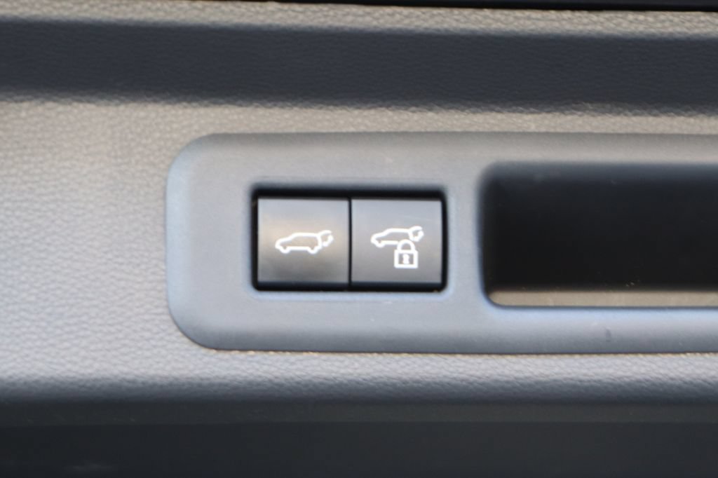 Used 2024 Toyota Sequoia Capstone AWD/4WD image 13