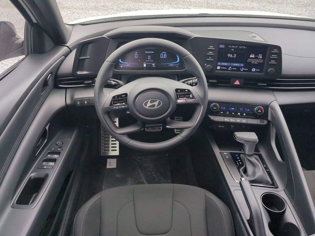 New 2026 Hyundai Elantra Sport image 17