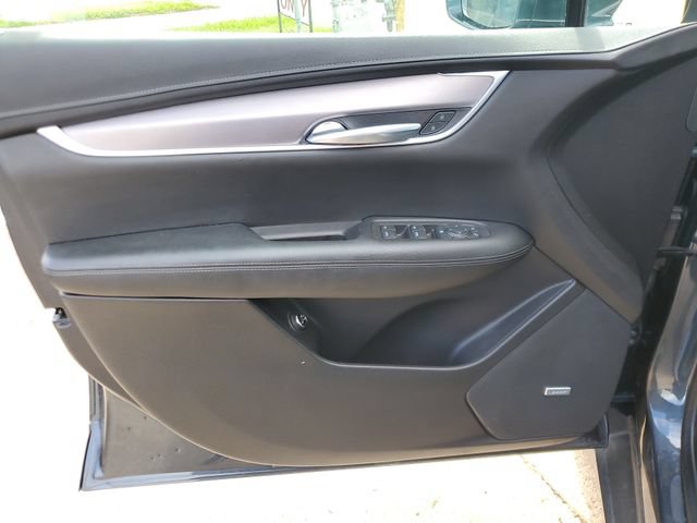 Used 2020 Cadillac XT5 Luxury FWD image 17