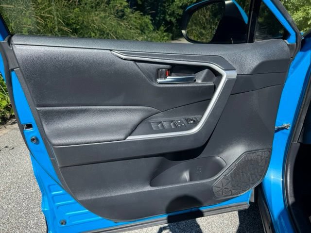 Used 2019 Toyota RAV4 XLE w/ Convenience Package AWD/4WD image 8