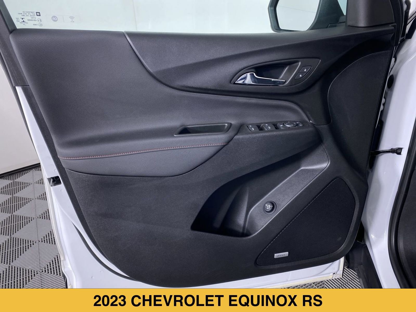 Certified 2023 Chevrolet Equinox RS w/ RS Leather Package FWD image 22