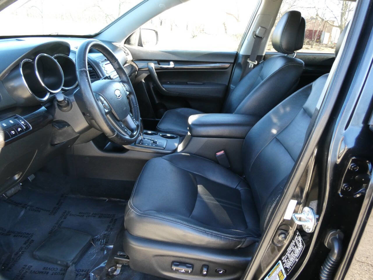 Used 2011 Kia Sorento EX w/ Premium Pkg image 9