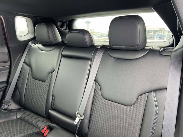 New 2026 Jeep Compass Latitude image 25