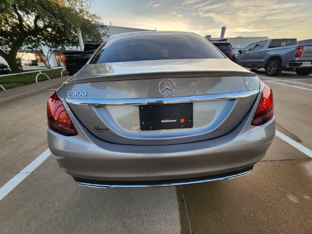 Used 2020 Mercedes-Benz C 300 Sedan image 5