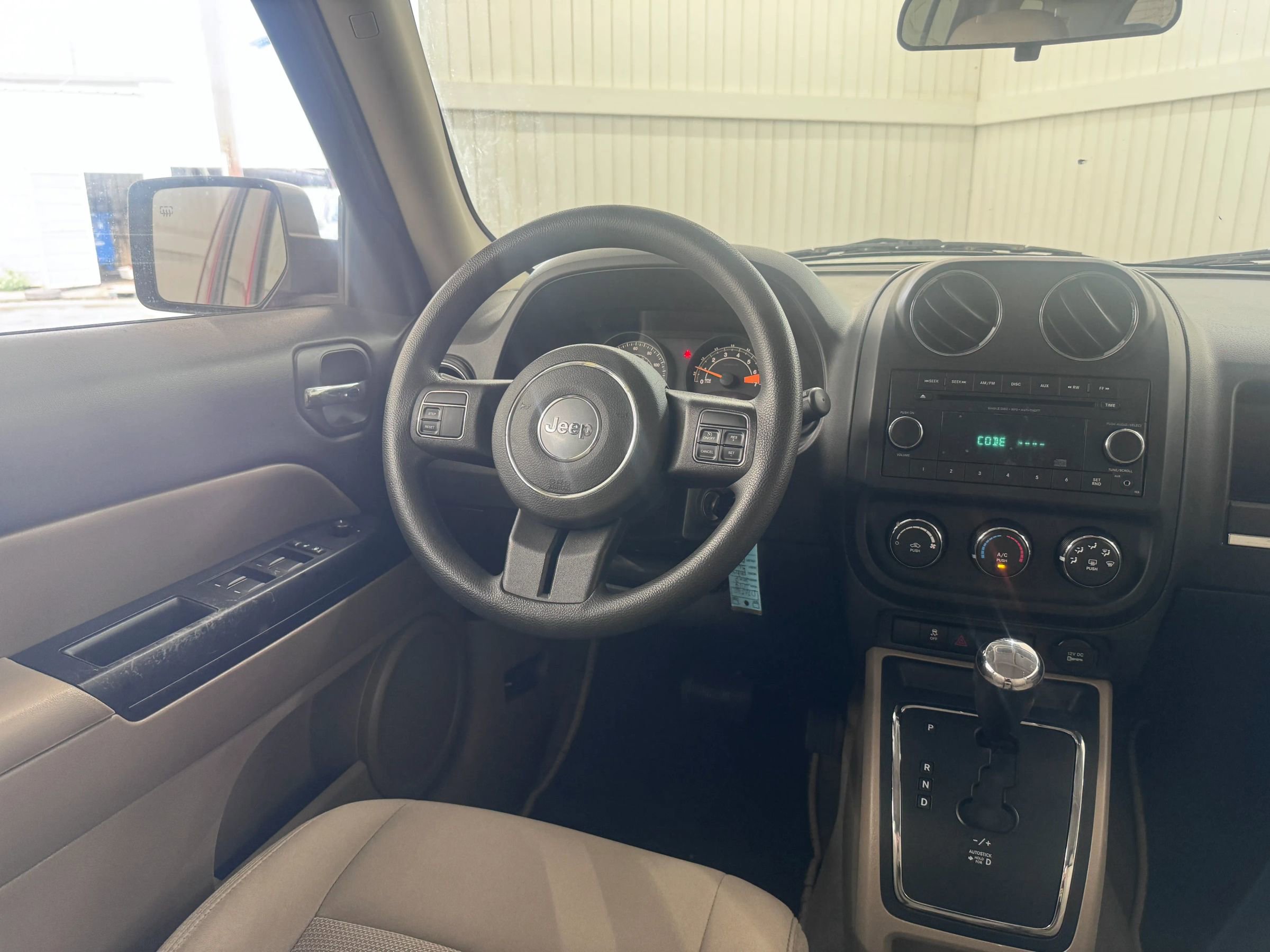 Used 2014 Jeep Patriot Sport w/ Power Value Group FWD image 15
