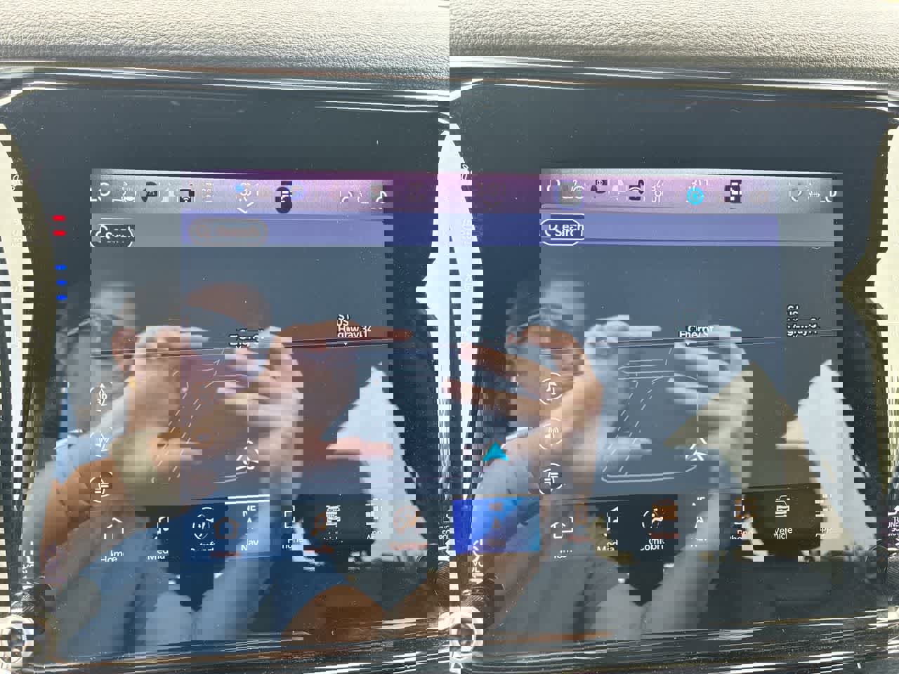 Used 2024 Jeep Wagoneer Series II w/ Flexible Seating Group image 14