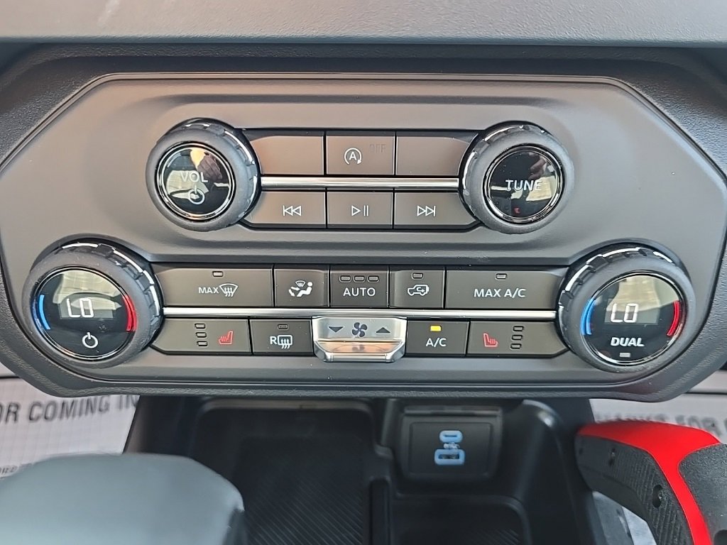 New 2025 Ford Bronco Heritage Edition image 36