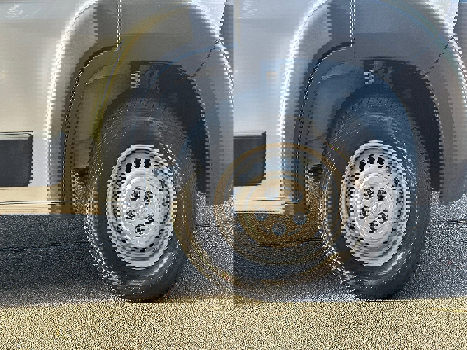 Used 2024 RAM ProMaster 2500 image 12