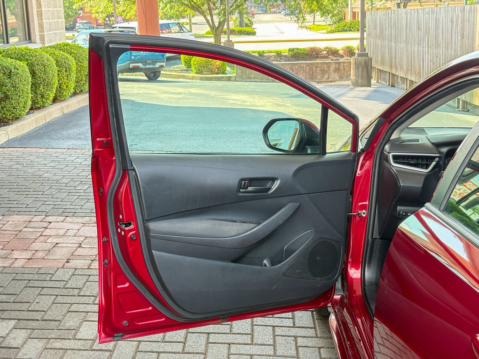 Used 2024 Toyota Corolla LE FWD image 19